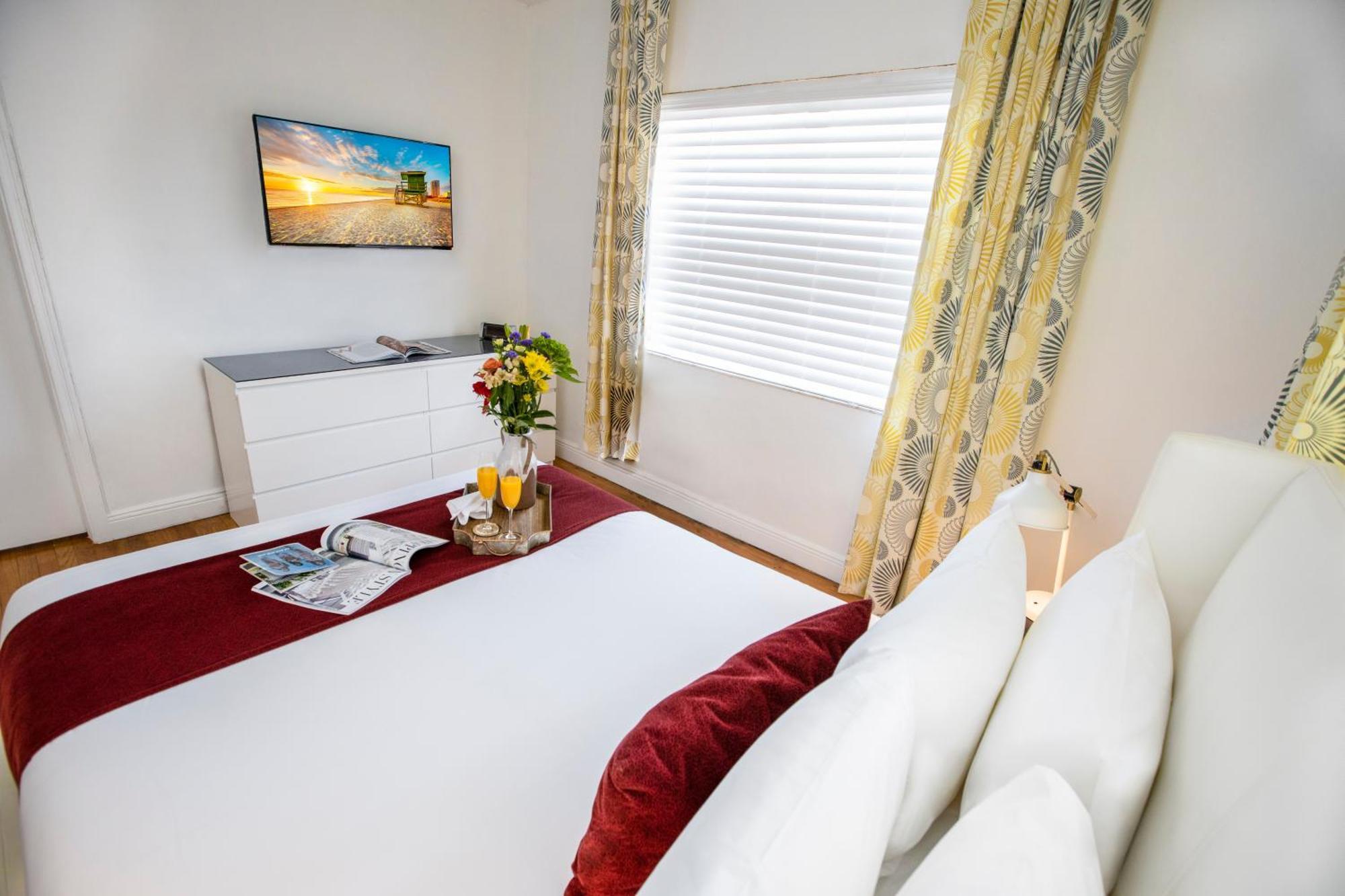 Beachside All Suites Hotel Μαϊάμι Μπιτς Εξωτερικό φωτογραφία