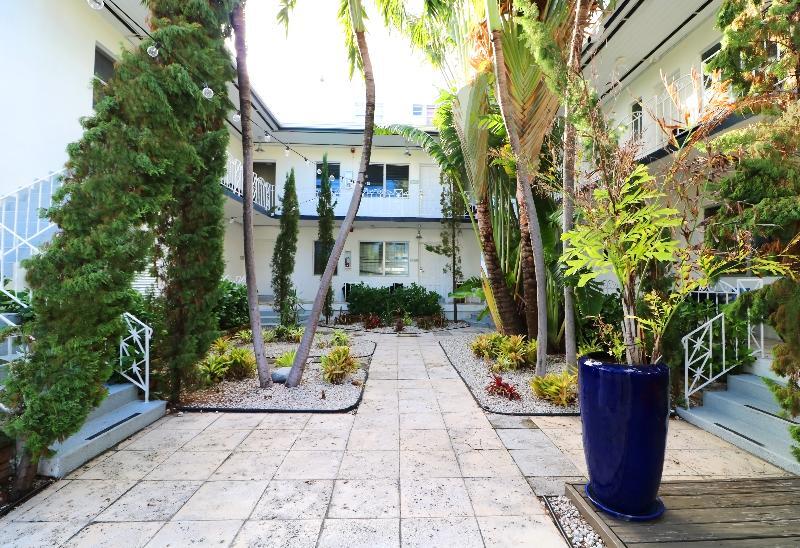 Beachside All Suites Hotel Μαϊάμι Μπιτς Εξωτερικό φωτογραφία